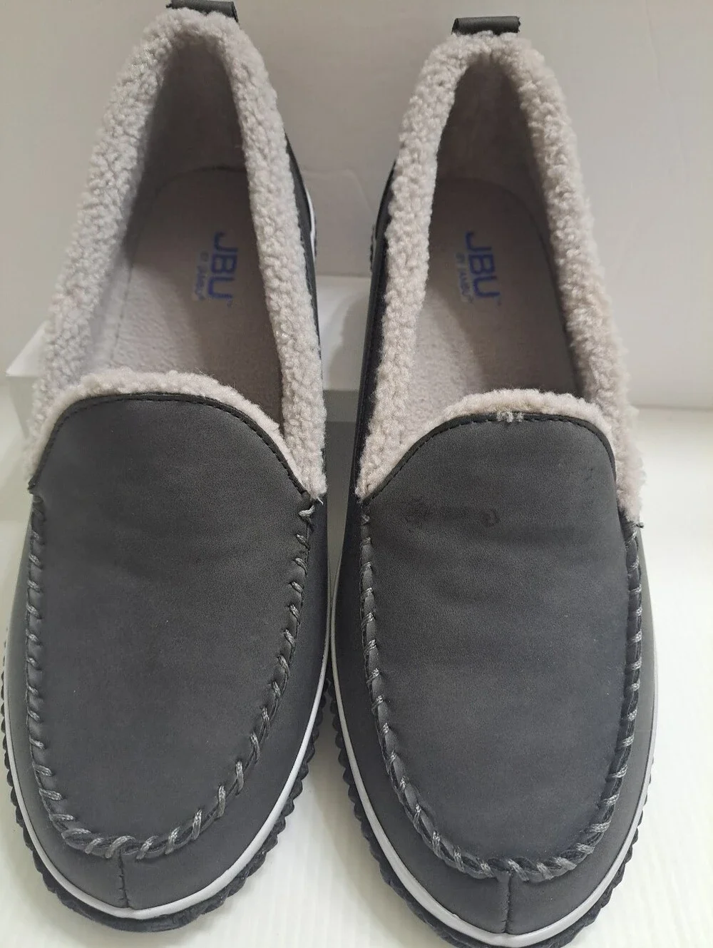 JBU by Jambu Torino Women's Moccasin Slippers Size 10M Gray Faux Fur Lined Loafe